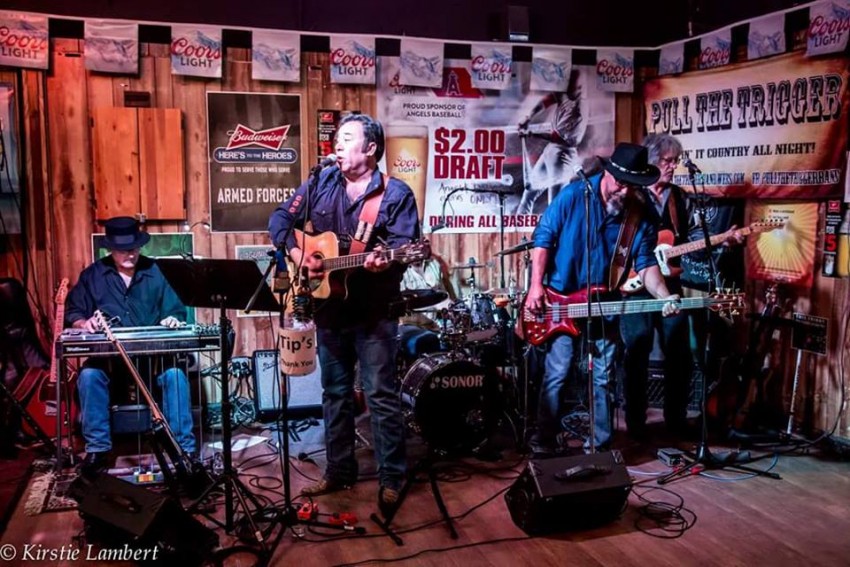 Hire Pull The Trigger Country Band in Ventura, California