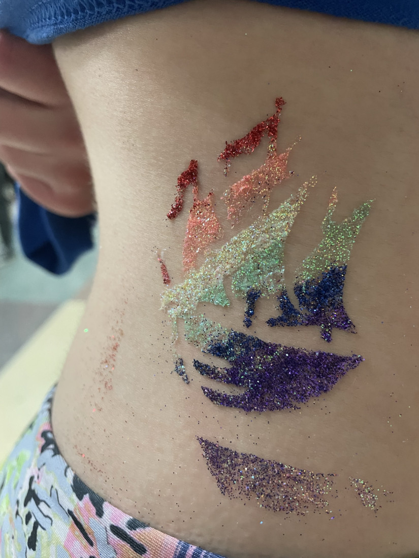 Gallery photo 1 of Rainbow Moon glitter tattoos