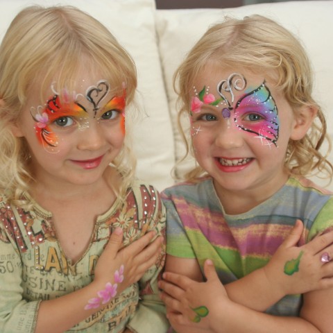 Hire Rainbow Painted Smiles - Face Painter in Santa Monica, California