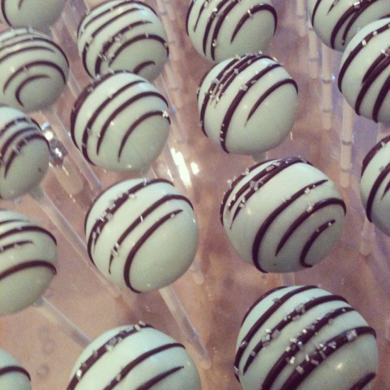 Hire Raleigh Cake Pops Party Favors Company in Raleigh, North Carolina