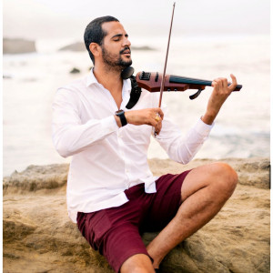Raphael Batista - Violinist / Strolling Violinist in Encino, California