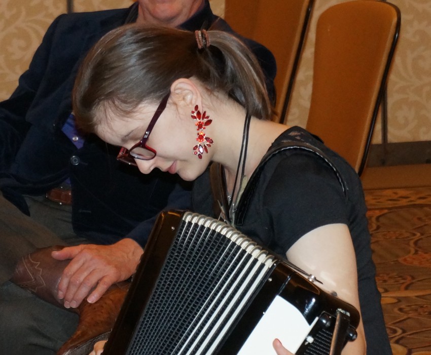 Hire Rebecca Jane Accordion/Keyboard/Pianist Accordion Player in
