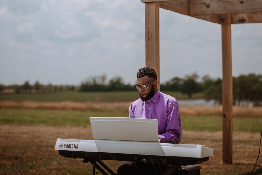 Hire Reggie Watkins Piano Pianist in Louisville, Kentucky