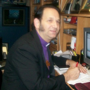 Rev. Johnny Erato (English, Spanish and Bilingual)