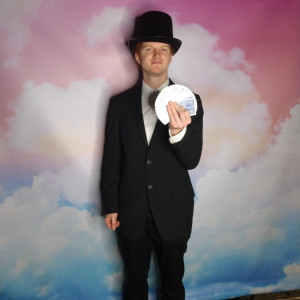 Riley Magician - Magician / Family Entertainment in Pasadena, California