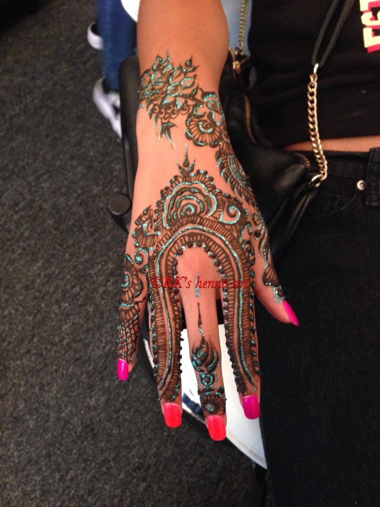 Hire Rks henna art Henna Tattoo Artist in West Chester, Ohio