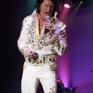 Robert "Elvis" Hund - Elvis Impersonator / Impersonator in San Antonio, Texas