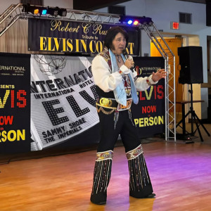 Robert’s Elvis Show - Elvis Impersonator / Impersonator in Gainford, Alberta