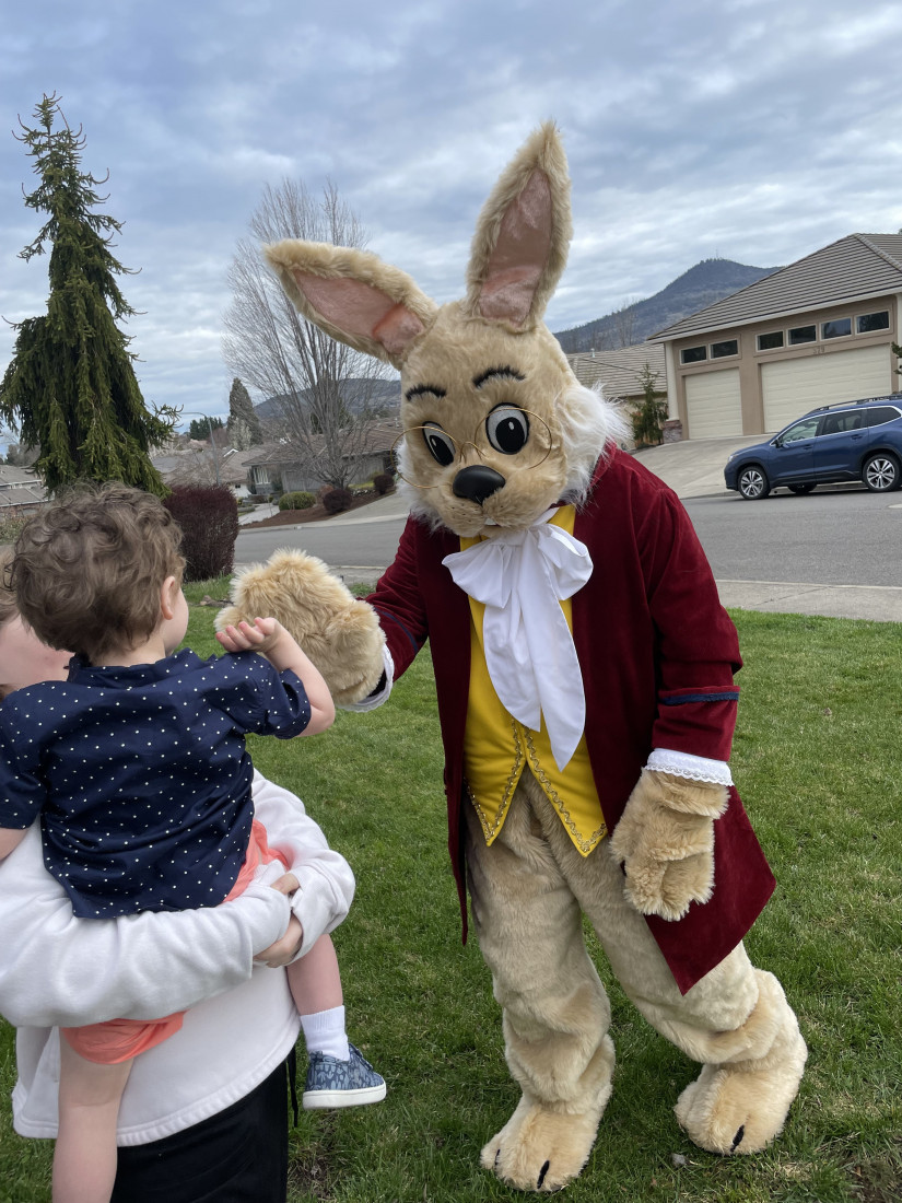 Gallery photo 1 of Rogue Valley Easter Bunny