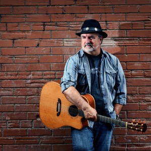 Ron Whitman - Singing Guitarist in Welland, Ontario