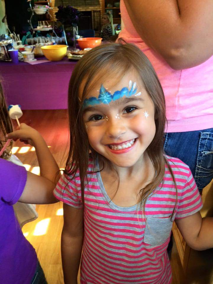 Gallery photo 1 of Rosey Posey Face Painting