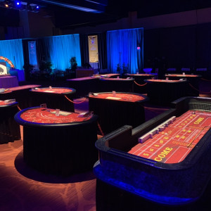 Royal Casino Parties - Casino Party Rentals / Outdoor Movie Screens in San Jose, California