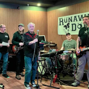 Runaway Dogs - Cover Band in Lowell, Massachusetts