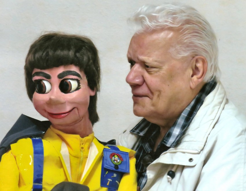 Hire Russo Lewis Ventriloquist in Lafayette, Louisiana