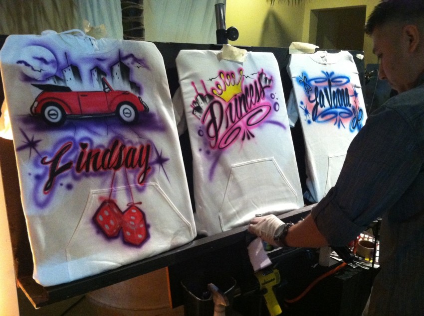 Hire Airbrush Kingdom Airbrush Artist in Los Angeles, California