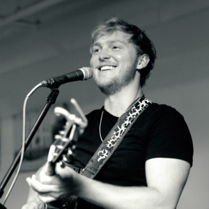 Ryan Lynch - Singing Guitarist in Ann Arbor, Michigan