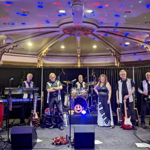 Saffire Express Band - Wedding Band / Wedding Entertainment in Cincinnati, Ohio