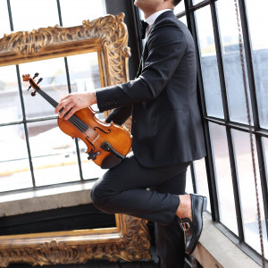 Sammy V Violin Master - Violinist / Wedding Entertainment in Toronto, Ontario