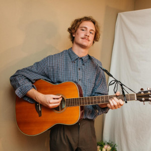 Samuel Samuel - Singing Guitarist in New York City, New York