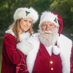 Santa and Mrs Claus - Santa Claus in Arlington, Texas