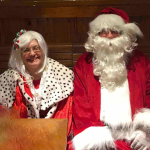 Santa and Mrs. Claus - Santa Claus in Cincinnati, Ohio