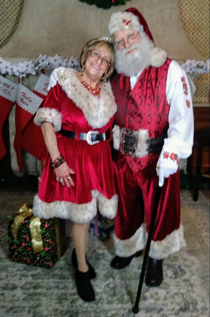 Gallery photo 1 of Santa and Mrs Claus