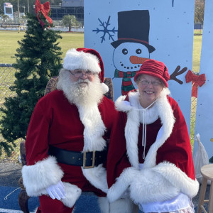 Santa and Mrs. Claus - Santa Claus in Summerton, South Carolina