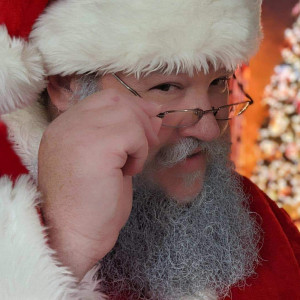 Santa at your service - Santa Claus in Akron, Ohio