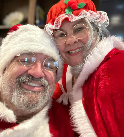 Gallery photo 1 of Santa Bill and Mrs Patti Claus