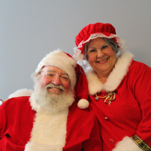 Santa Bill and Mrs Patti Claus - Santa Claus / Holiday Party Entertainment in Cuyahoga Falls, Ohio