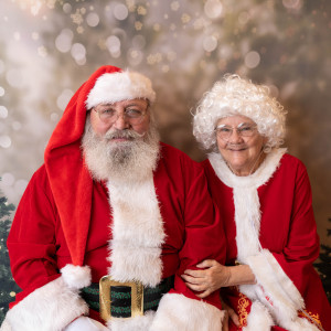 Santa Bill & his Mrs - Santa Claus / Holiday Party Entertainment in Temple, Texas