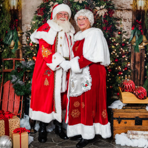 Santa Claus Ken - Santa Claus / Mrs. Claus in Bethlehem, Pennsylvania