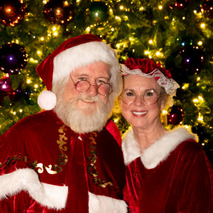 Santa Claus Lane and Mrs. Claus