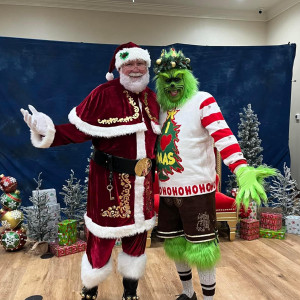 Mandarin Santa and The Grinch - Santa Claus in Jacksonville, Florida