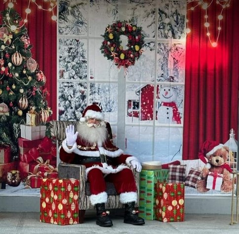 Gallery photo 1 of Santa Claus