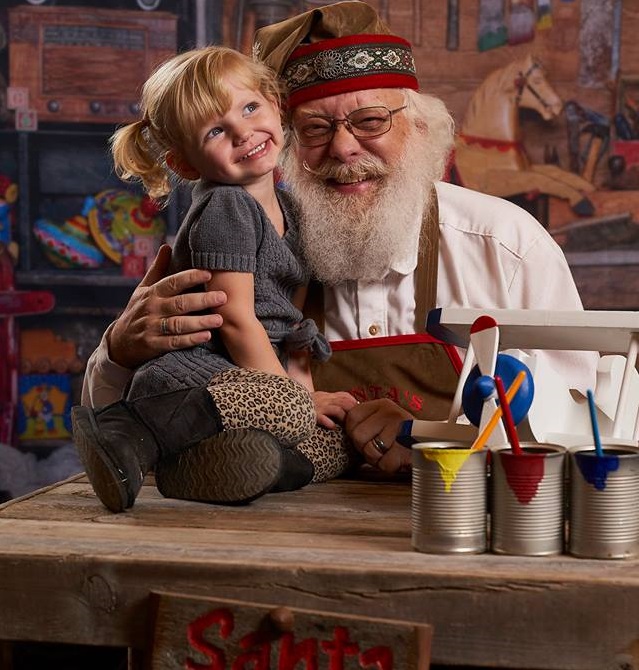 Gallery photo 1 of Santa Claus in Des Moines