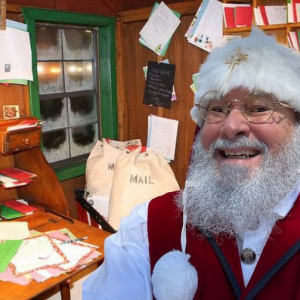 Santa Claus John - Santa Claus / Holiday Party Entertainment in Kenner, Louisiana