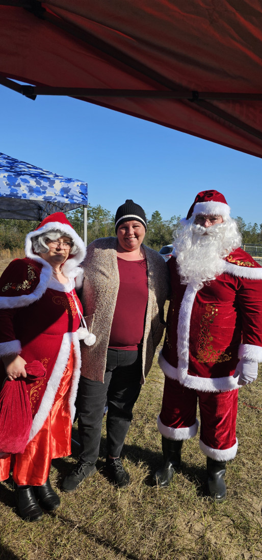 Gallery photo 1 of Santa Claus & Ms. Mary Claus