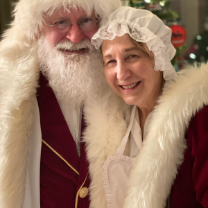 Santa Callahan - Santa Claus / Mrs. Claus in Avondale, Arizona