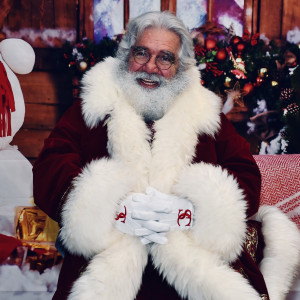 Santa Mike - Santa Claus / Wedding Officiant in Appleton, Wisconsin