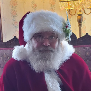 Santa Dana and Mrs. Claus - Santa Claus in Center Line, Michigan