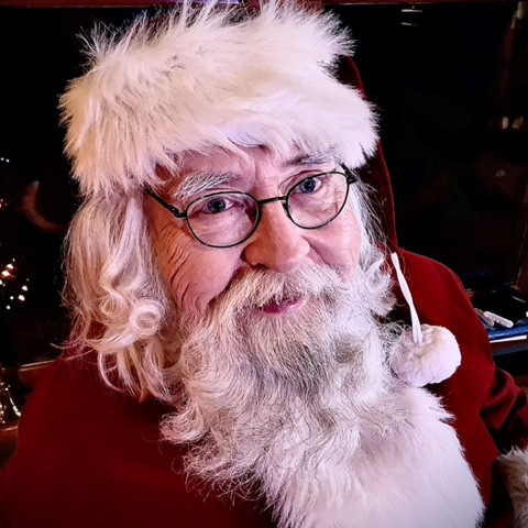 Hire Santa Gordon - Santa Claus in Milwaukee, Wisconsin