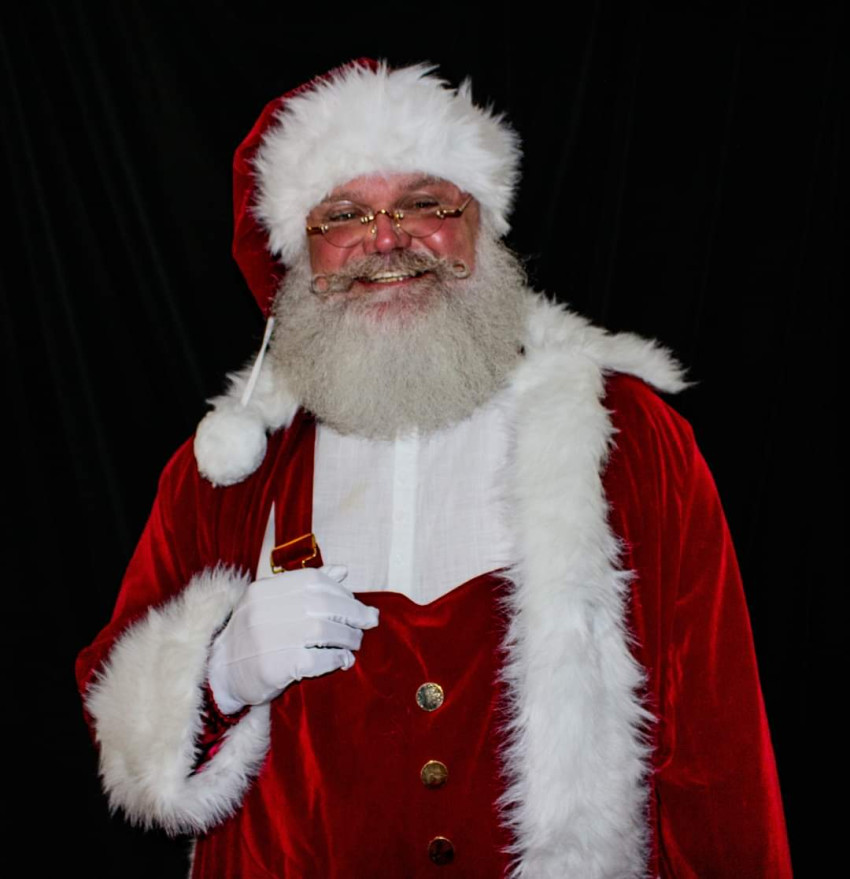 Gallery photo 1 of Santa Jay