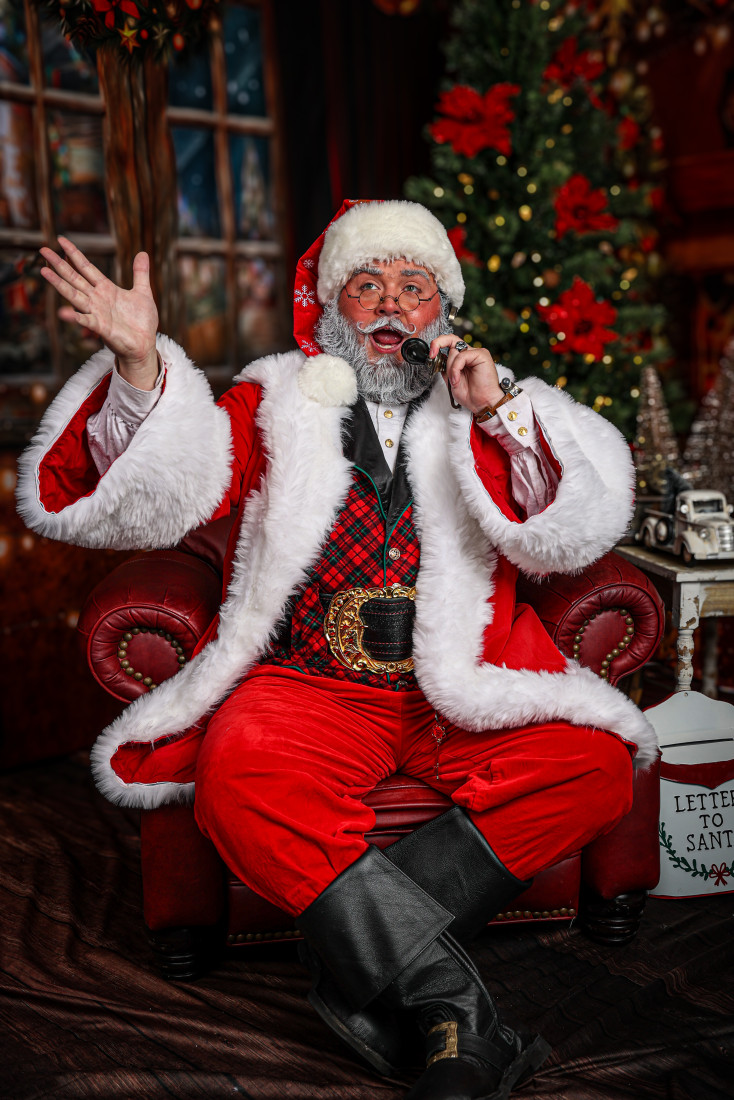 Gallery photo 2 of Santa Joey