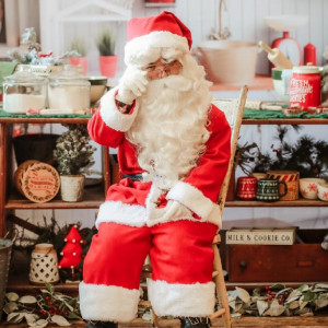 Santa Lee the Little Santa - Santa Claus / Holiday Party Entertainment in Russellville, Missouri