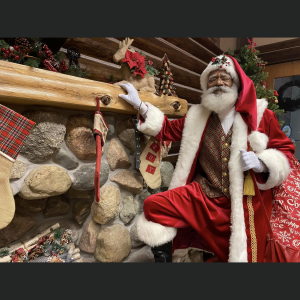 Detroit Santa Snow - Santa Claus in Redford, Michigan