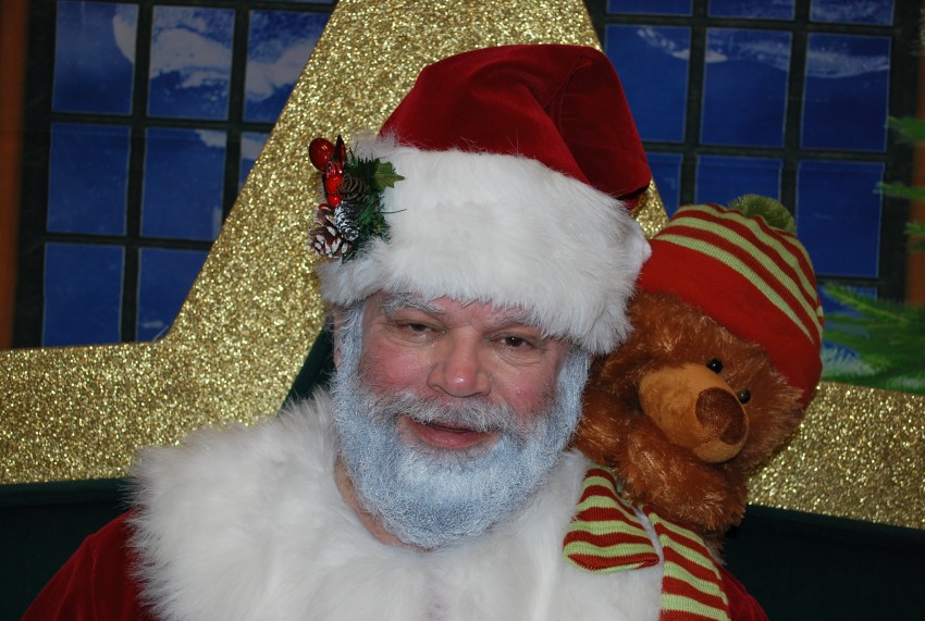Gallery photo 1 of Santa One on One