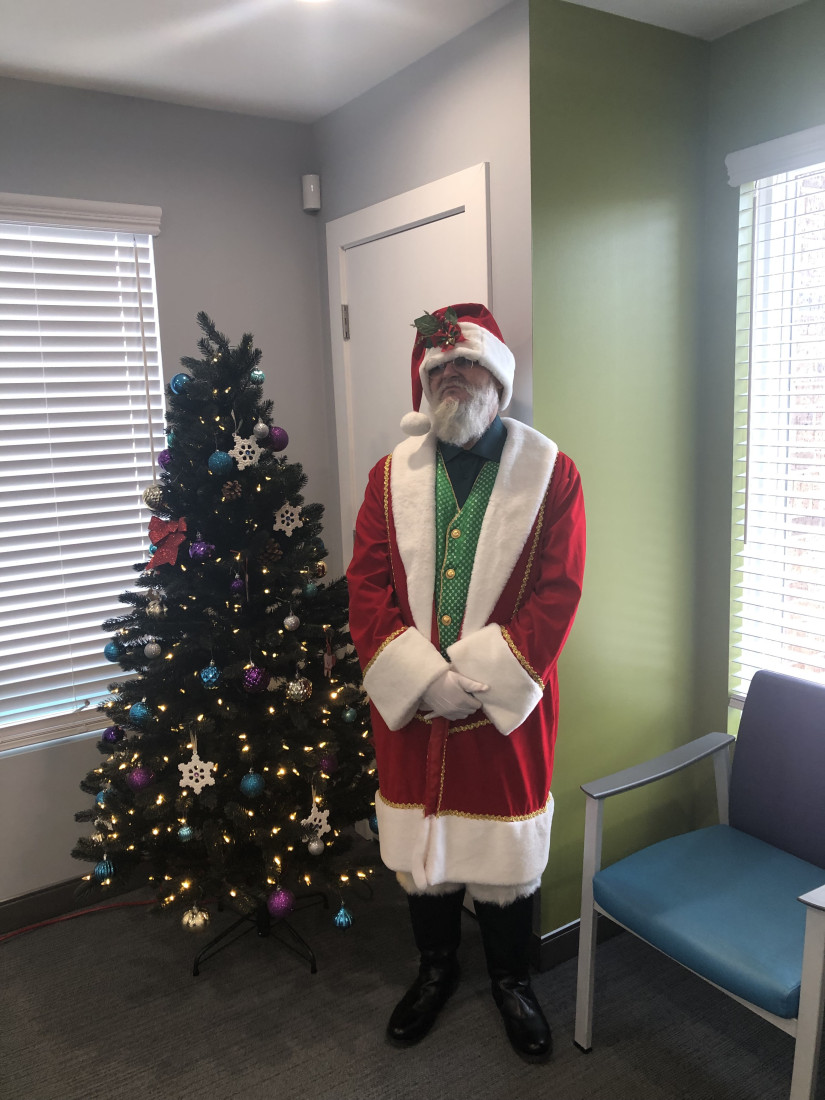 Gallery photo 1 of Santa Phil