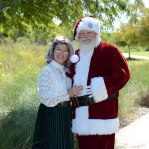 Santa Poppy & Mrs. Claus - Santa Claus in Midlothian, Texas