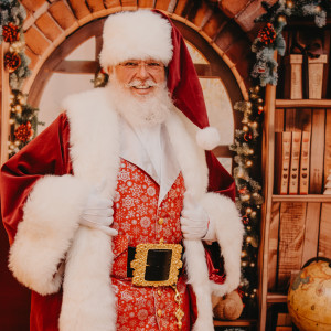 Santa Ray Semple - Santa Claus in Mundelein, Illinois